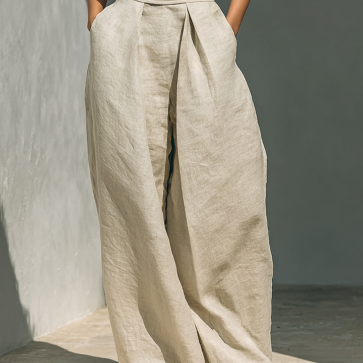 Women's minimalist set in cotton and linen with sleeveless blouse and wide-leg pants