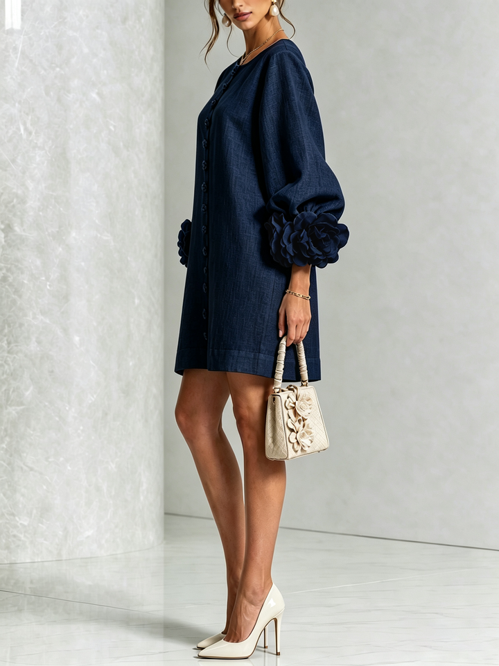 Effortless elegance with a sculptural shift dress